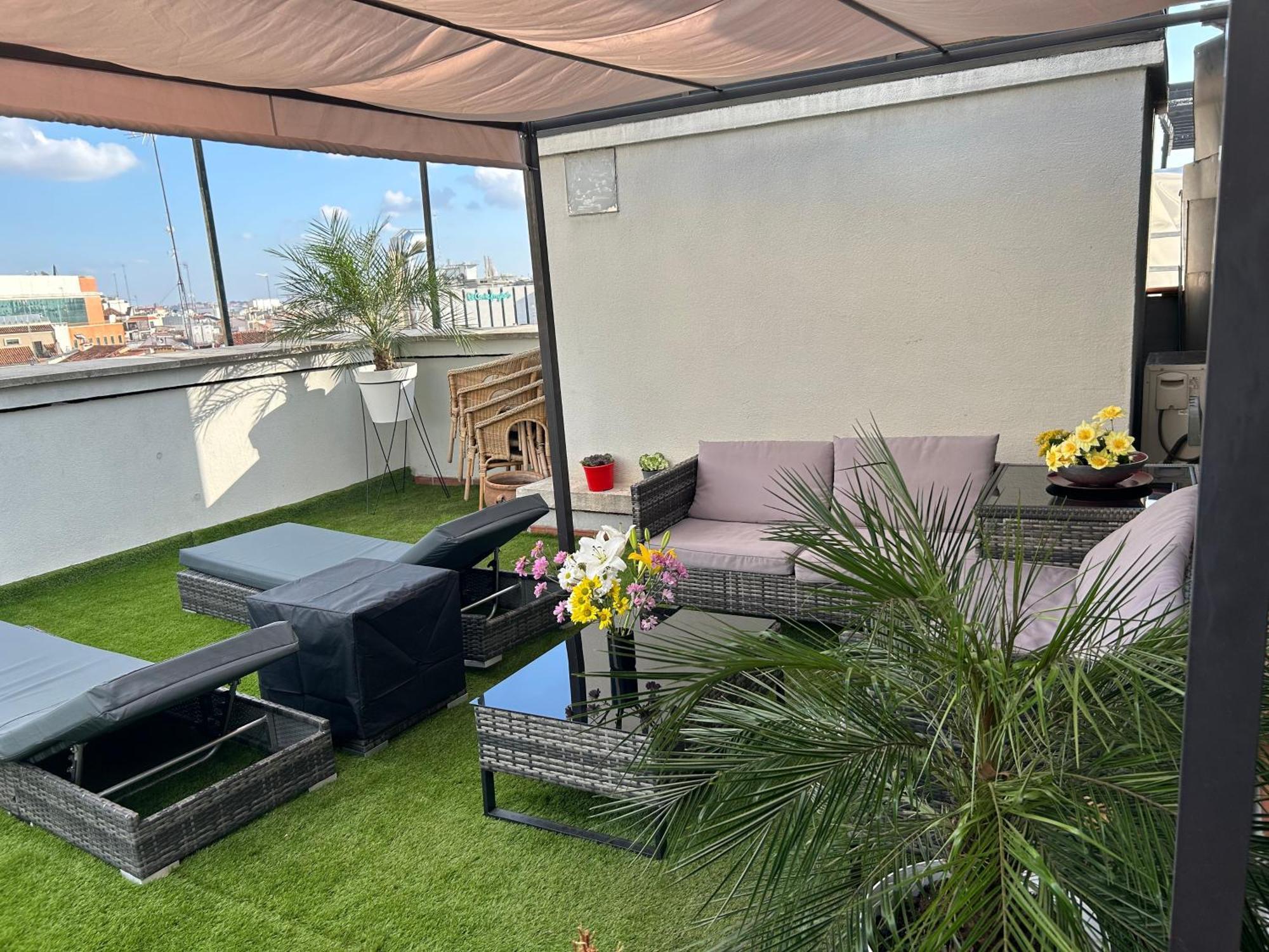 Апартаменты Penthouse Madrid View Экстерьер фото